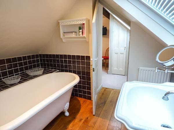 Honeypot Cottage Kendal Exterior foto